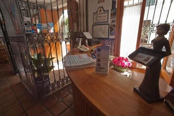 Hostal San Juan Salobrena Exterior photo